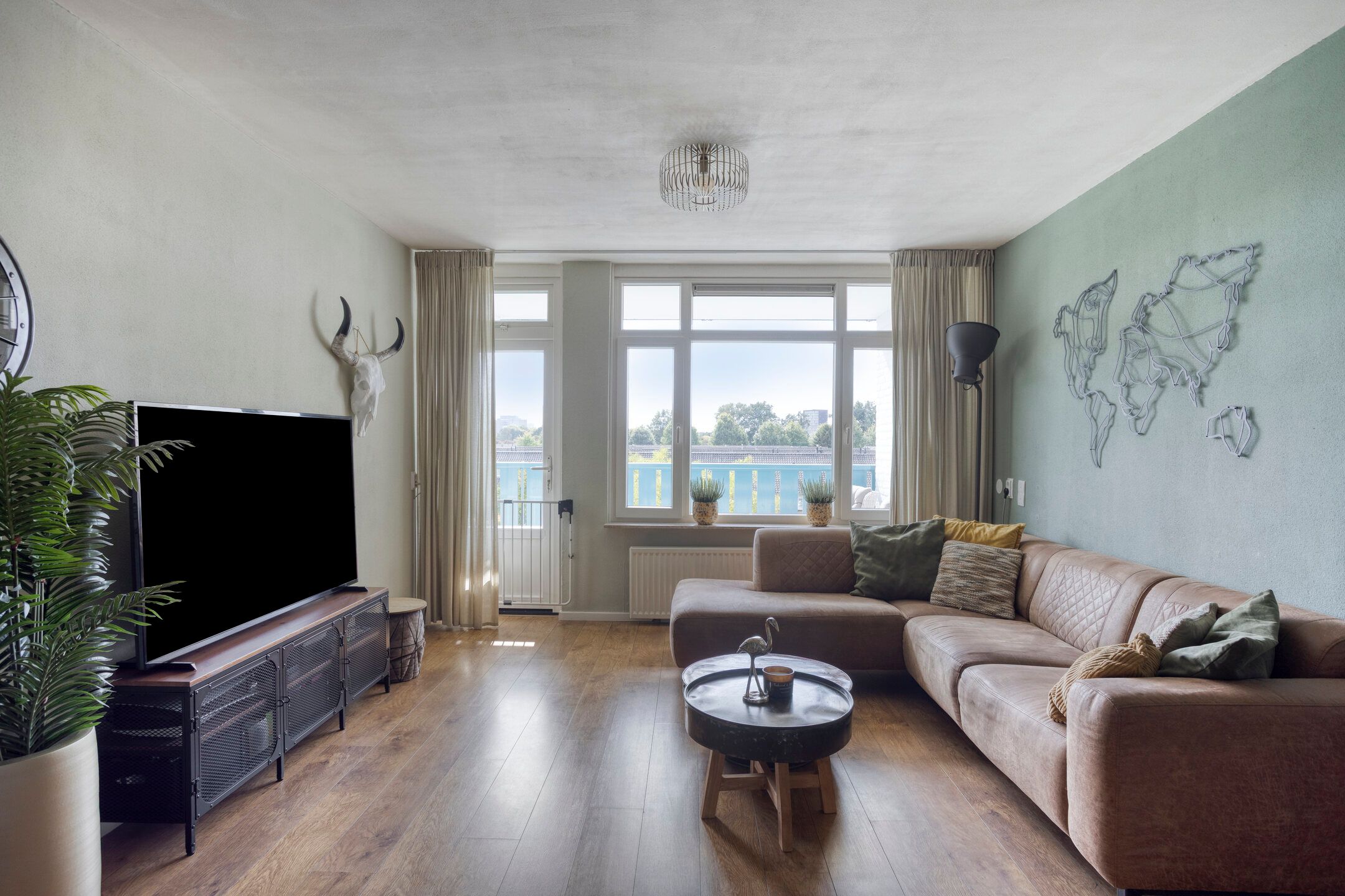 Foto 15 van Lauwerszeeweg 109