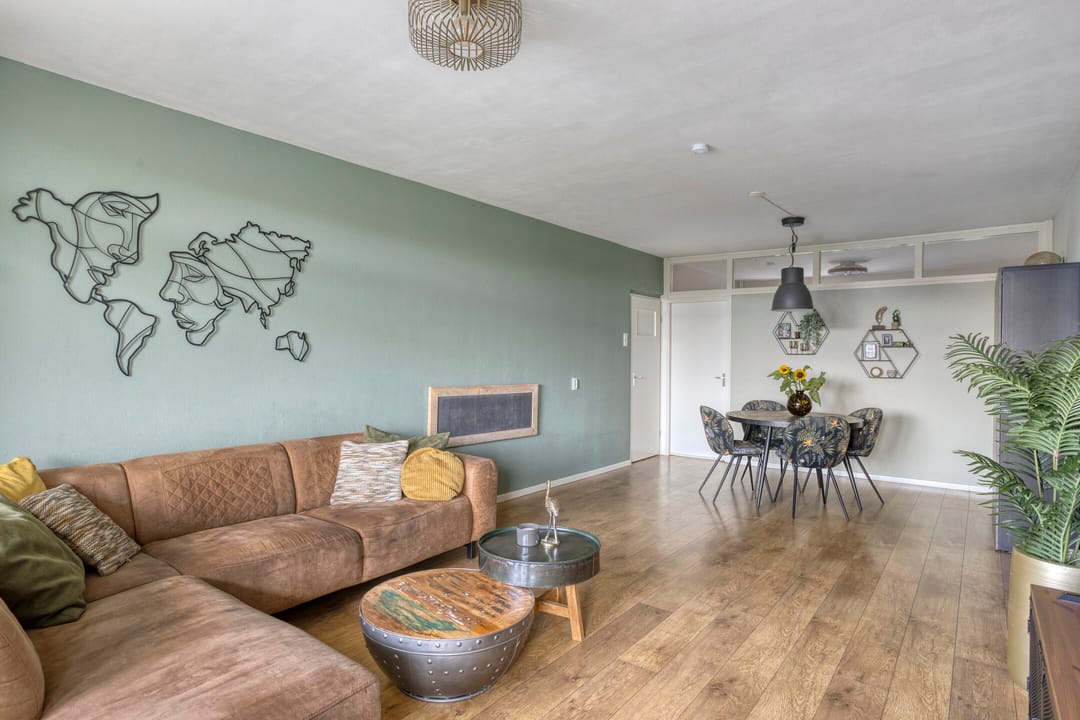 Foto 16 van Lauwerszeeweg 109