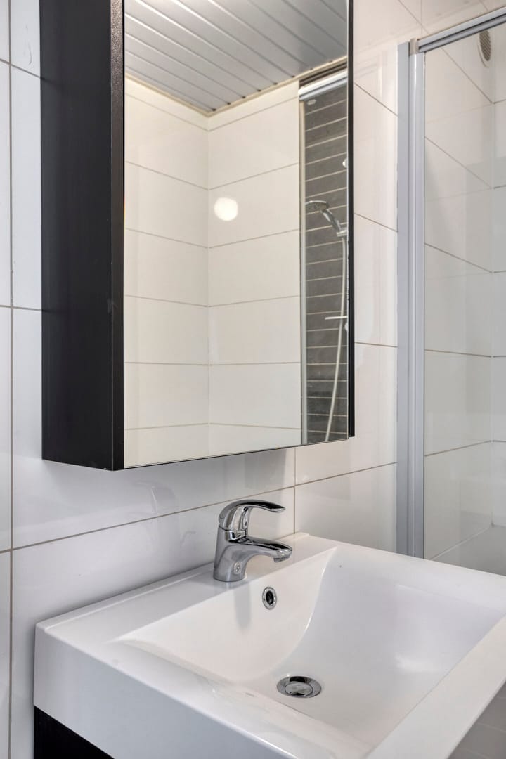 Foto 33 van Lauwerszeeweg 109