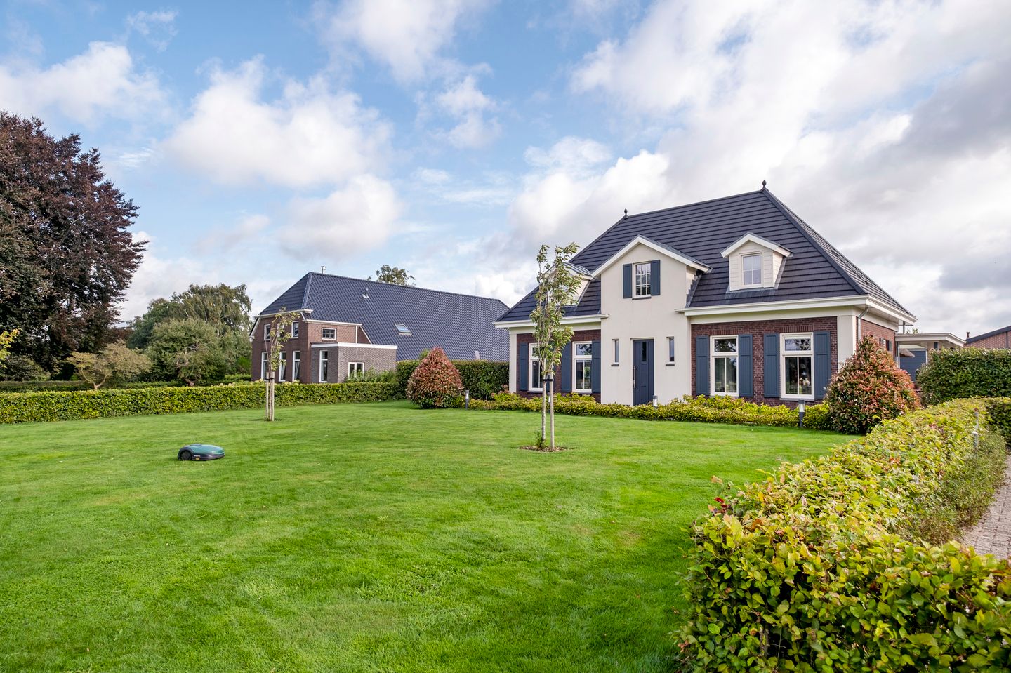 View photo 3 of Roswinkelerstraat 169