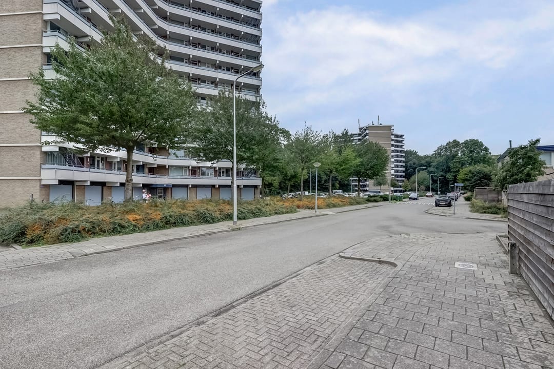 Photo 37 of Valkestein 417