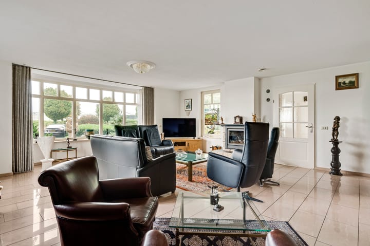 Foto 23 van Willem-Alexanderstraat 25