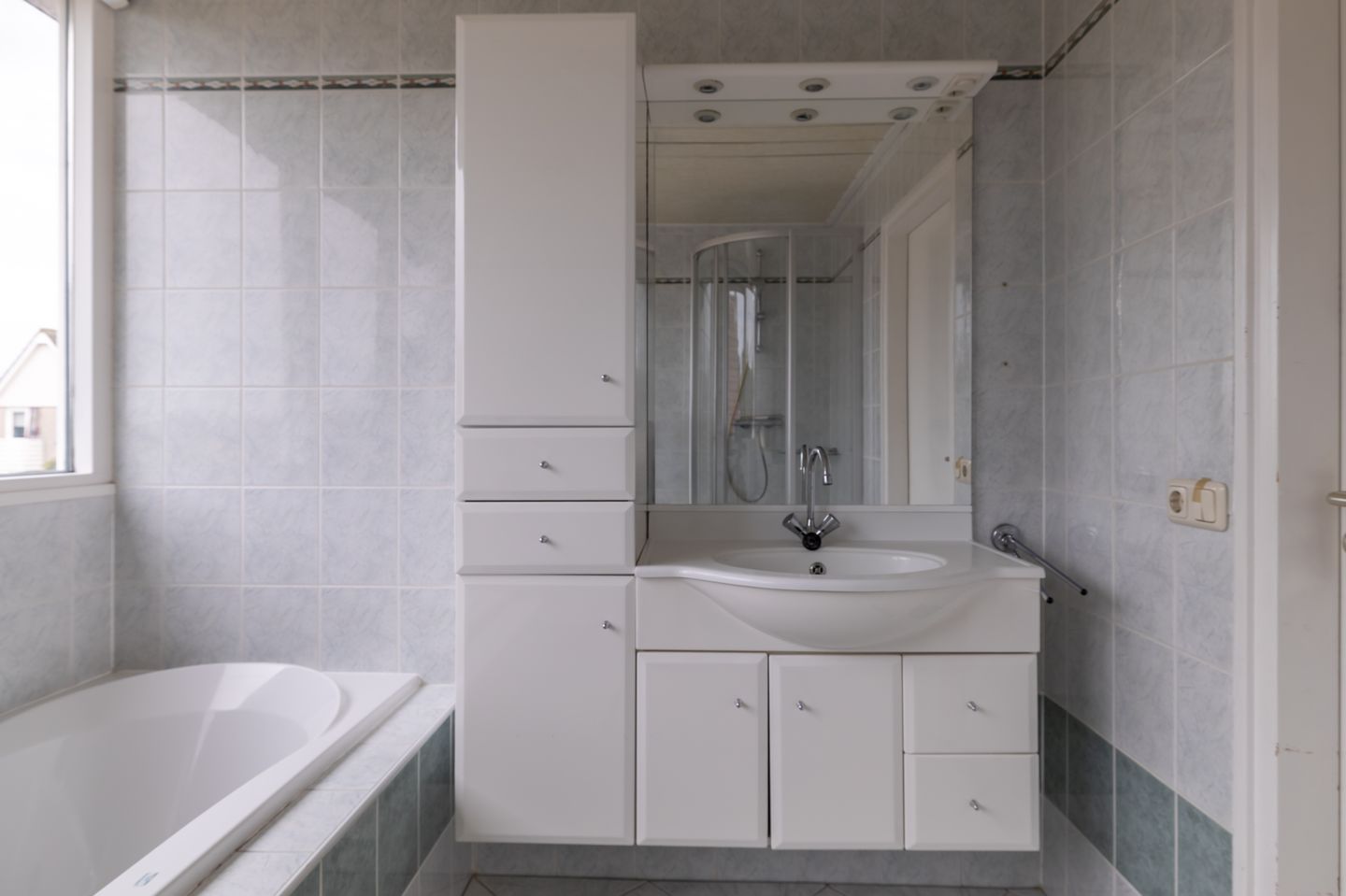 Foto 35 van Benjamin Steegengastrjitte 6