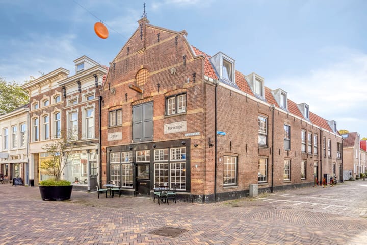 Lange Tiendeweg 90, Gouda