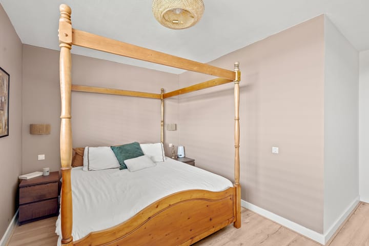 Foto 24 van Haringvlietstraat 129