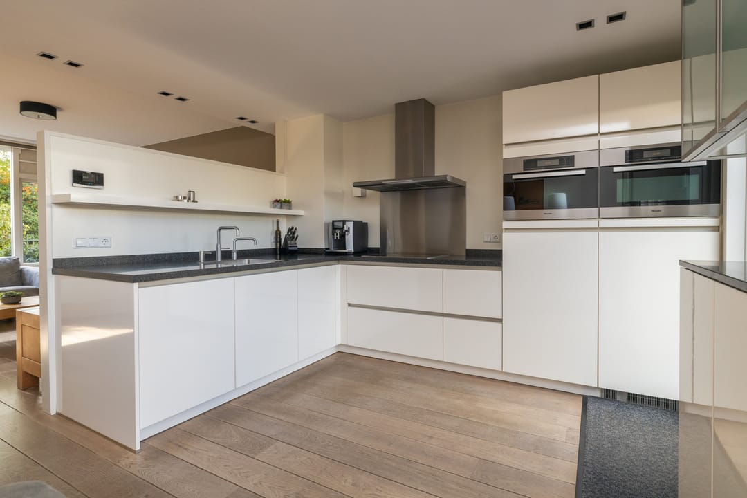 Foto 11 van Midden Woerd 49