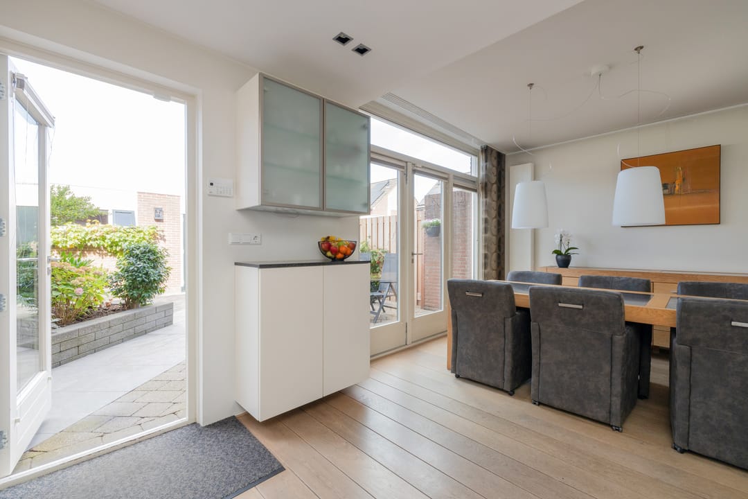 Foto 13 van Midden Woerd 49