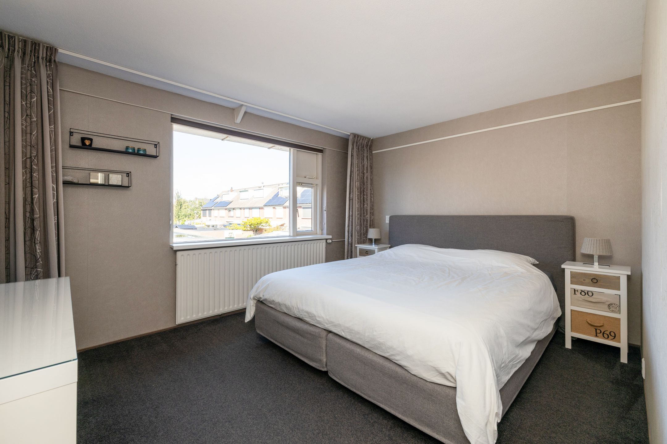 Foto 15 van Midden Woerd 49