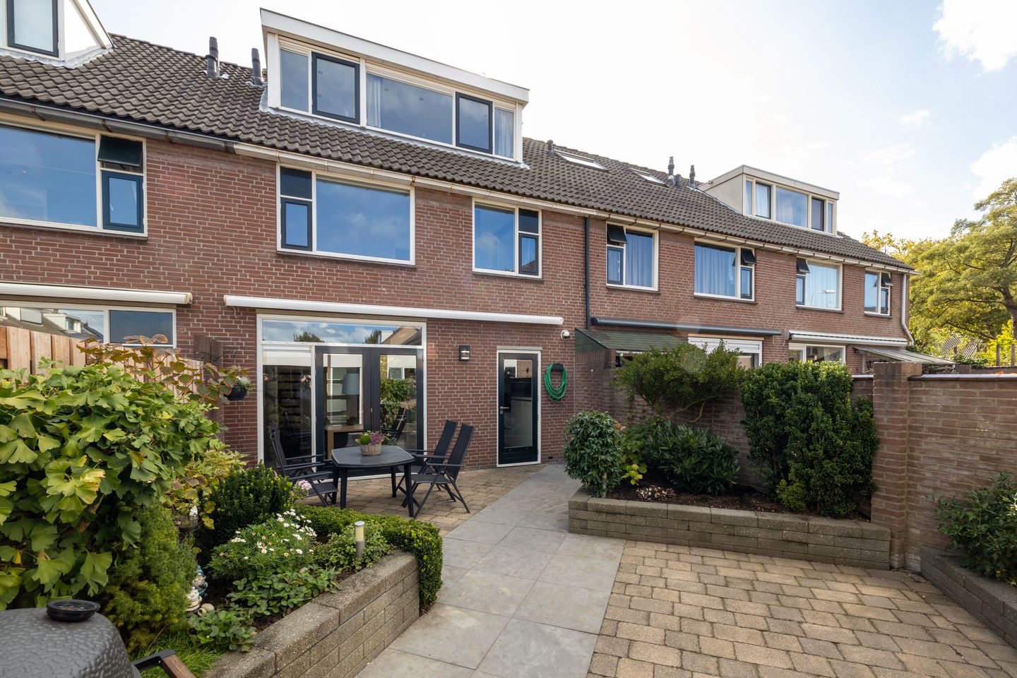 Foto 34 van Midden Woerd 49