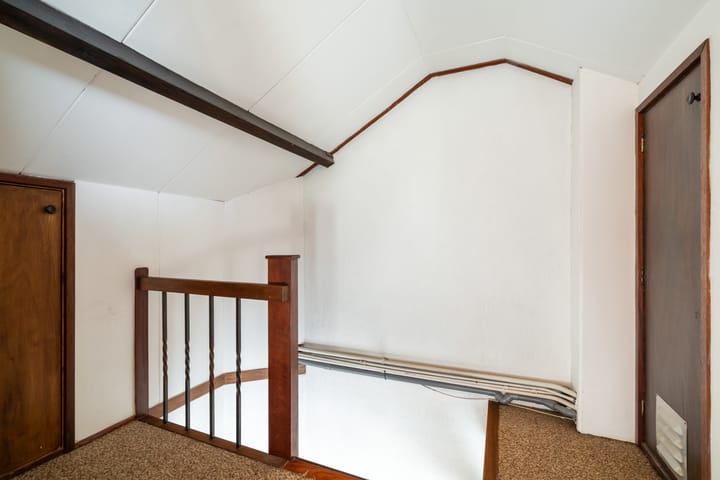 Photo 36 of van Mathenessestraat 43