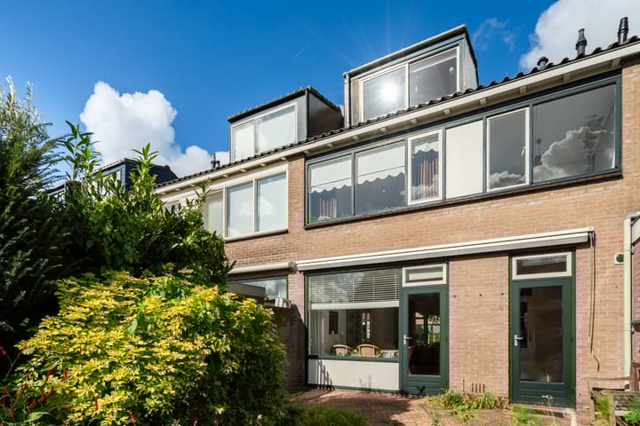 Photo 43 of van Mathenessestraat 43