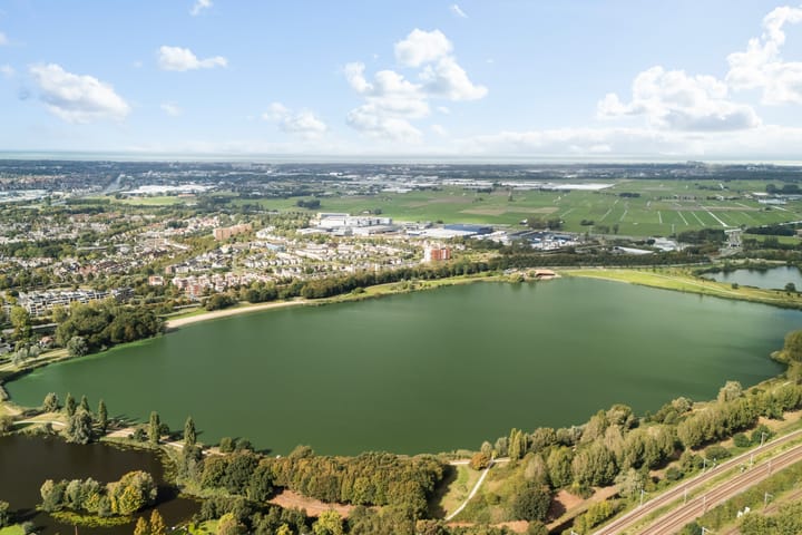 Photo 50 of van Mathenessestraat 43