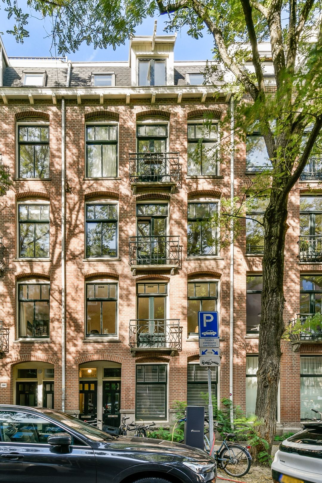 Photo 2 of Rustenburgerstraat 394-1