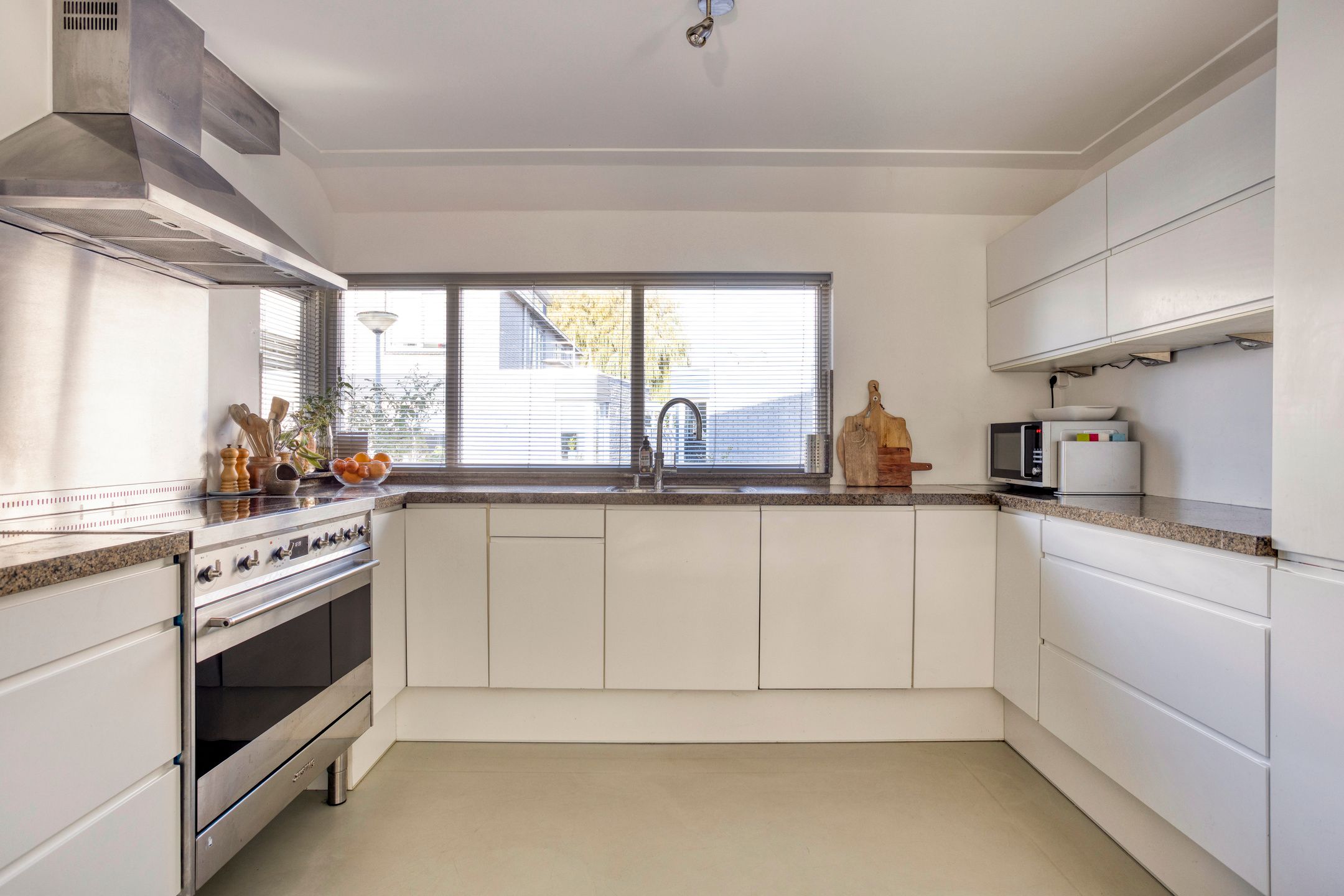 Foto 3 van Heintje Davidspad 17