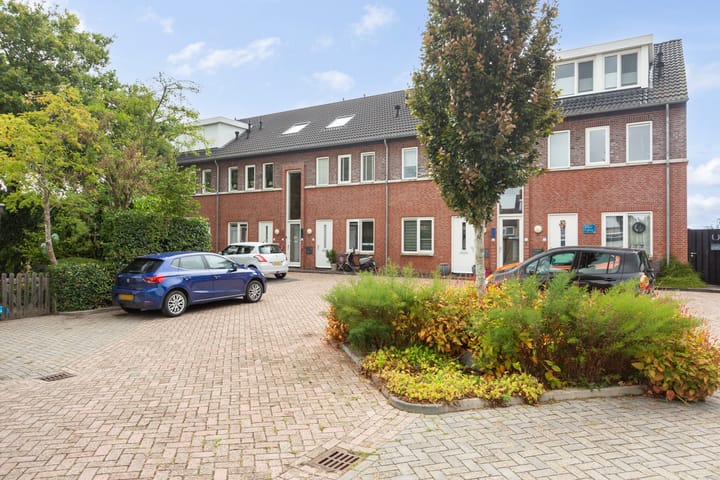 Photo 4 of Oranjestraat 12