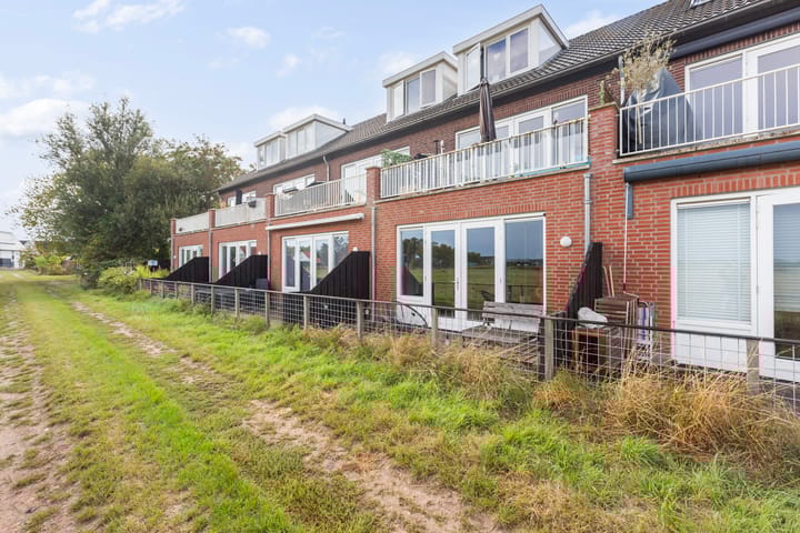 Foto 33 van Oranjestraat 12