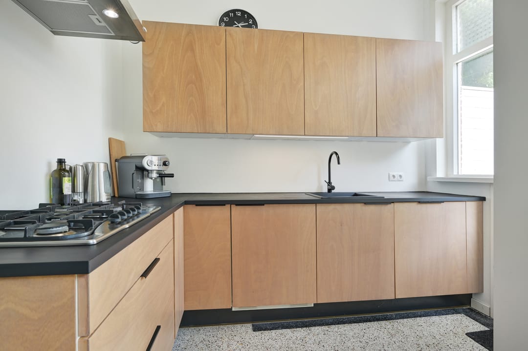 Foto 23 van van Duijvenvoordestraat 72