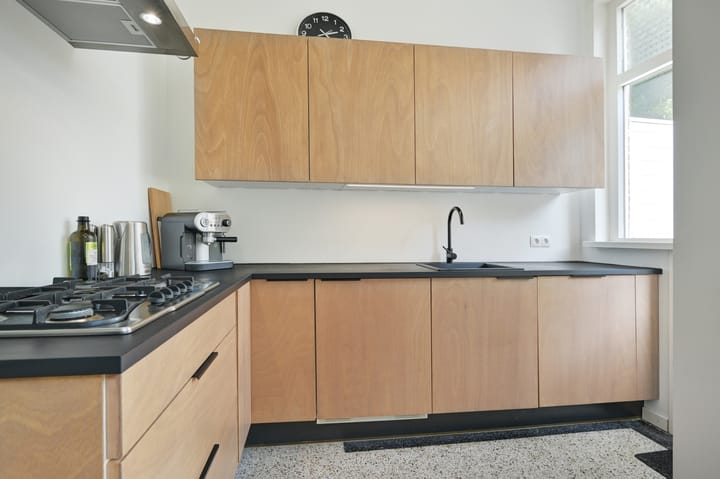 Foto 23 van van Duijvenvoordestraat 72