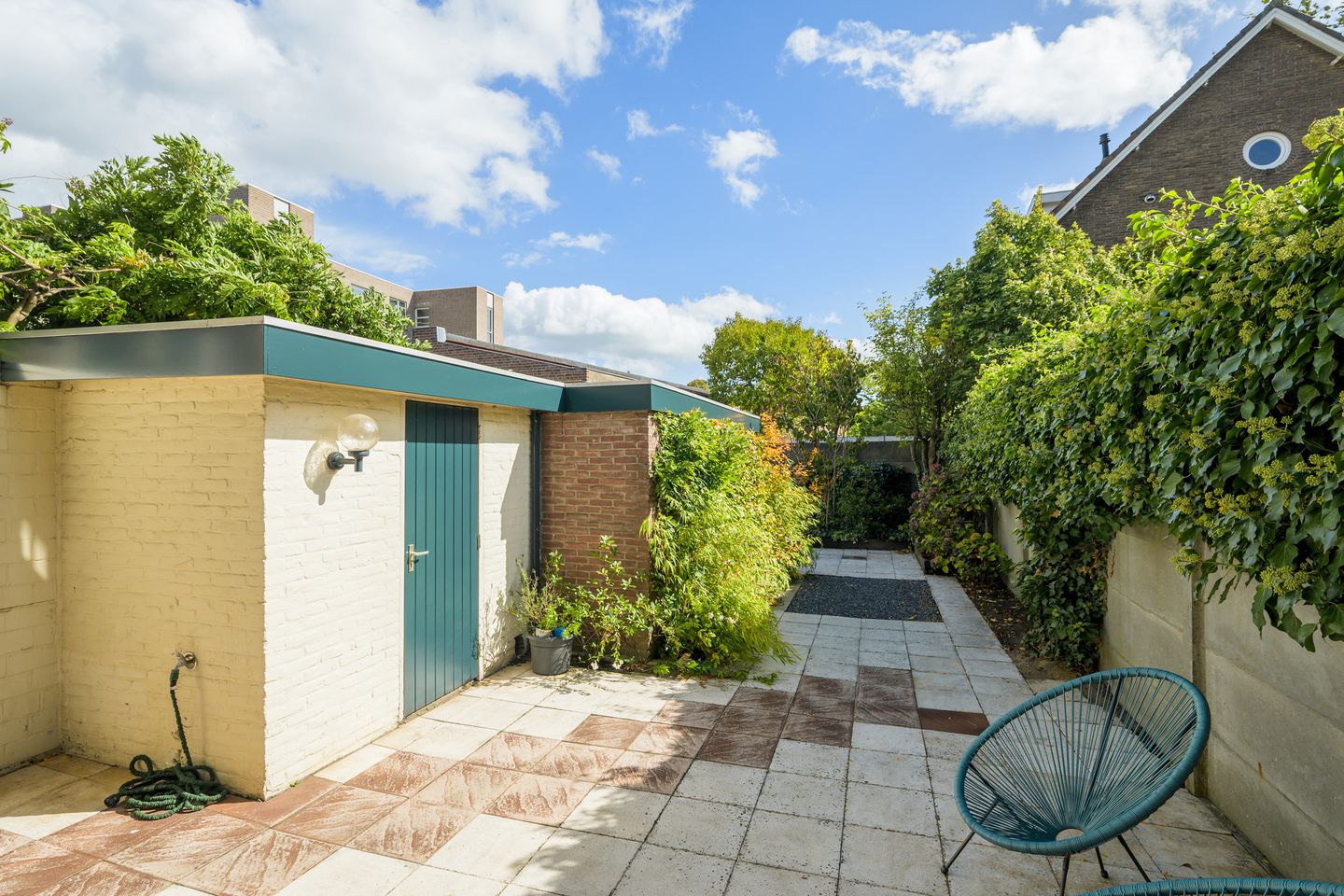 Foto 25 van van Duijvenvoordestraat 72