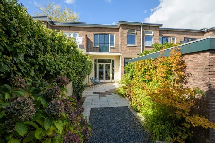 Foto 28 van van Duijvenvoordestraat 72