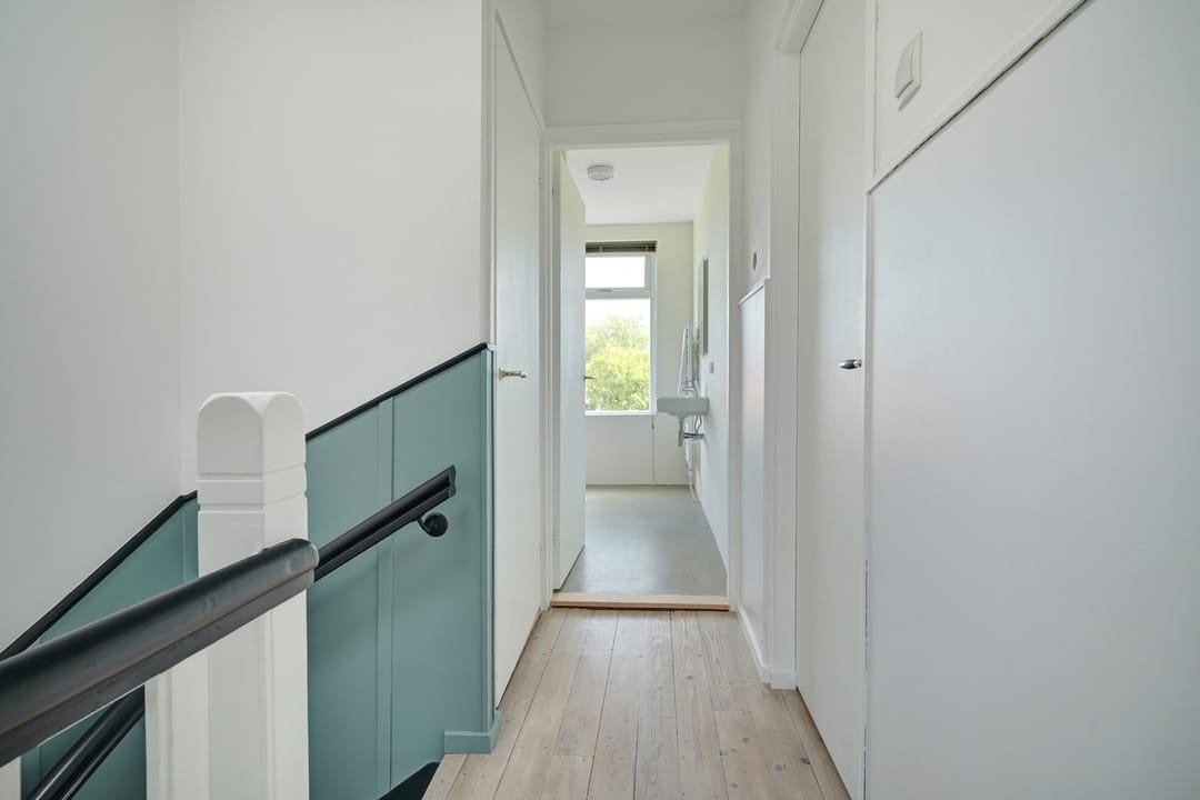 Foto 32 van van Duijvenvoordestraat 72