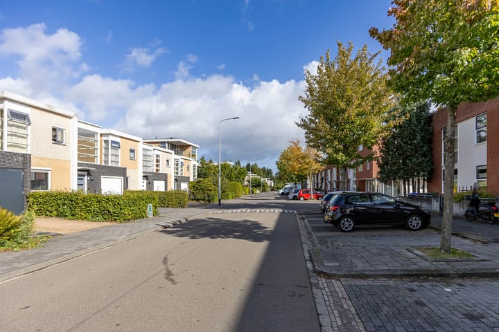 Foto 35 van M.L. Kingstraat 64