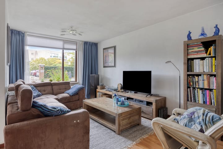 Photo 4 of Jeneverbes 16