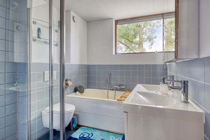 Photo 11 of Jeneverbes 16