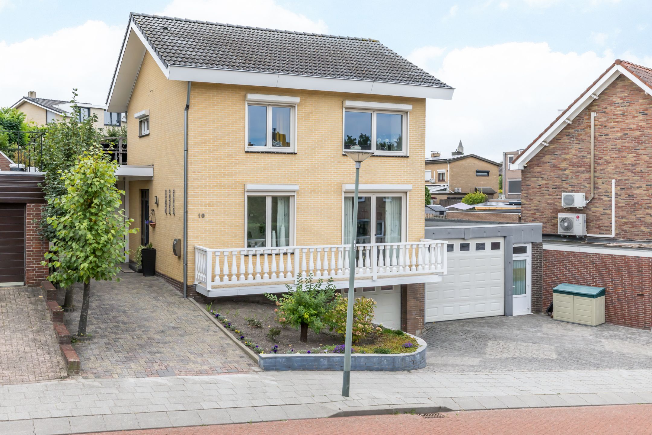 Muezeberg, 10, Brunssum, 6442BS, Limburg, Nederland 10 