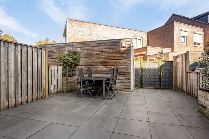 Foto 10 van Bekerzwamsingel 6