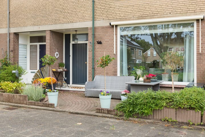 Photo 7 of Buizerdstraat 36