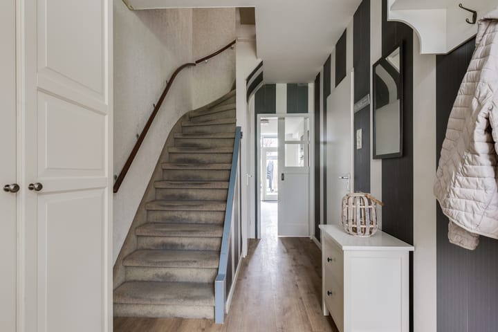 Photo 10 of Buizerdstraat 36