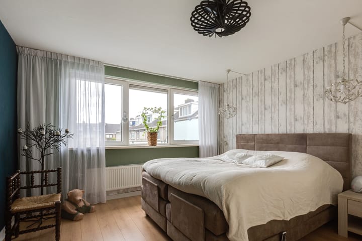 Photo 23 of Buizerdstraat 36