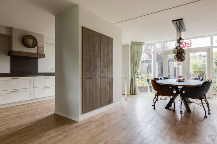 Photo 17 of Buizerdstraat 36