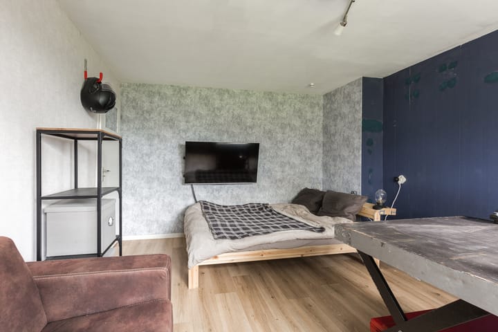 Photo 27 of Buizerdstraat 36