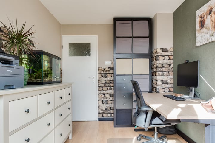 Photo 29 of Buizerdstraat 36