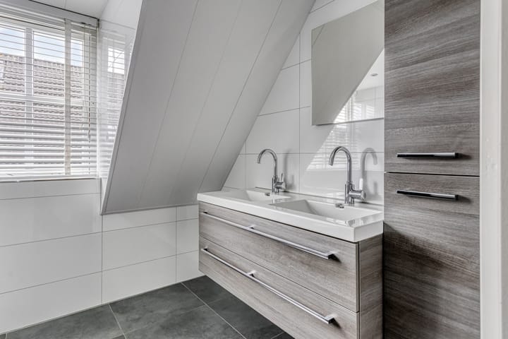 Foto 30 van Hazelaarstraat 2