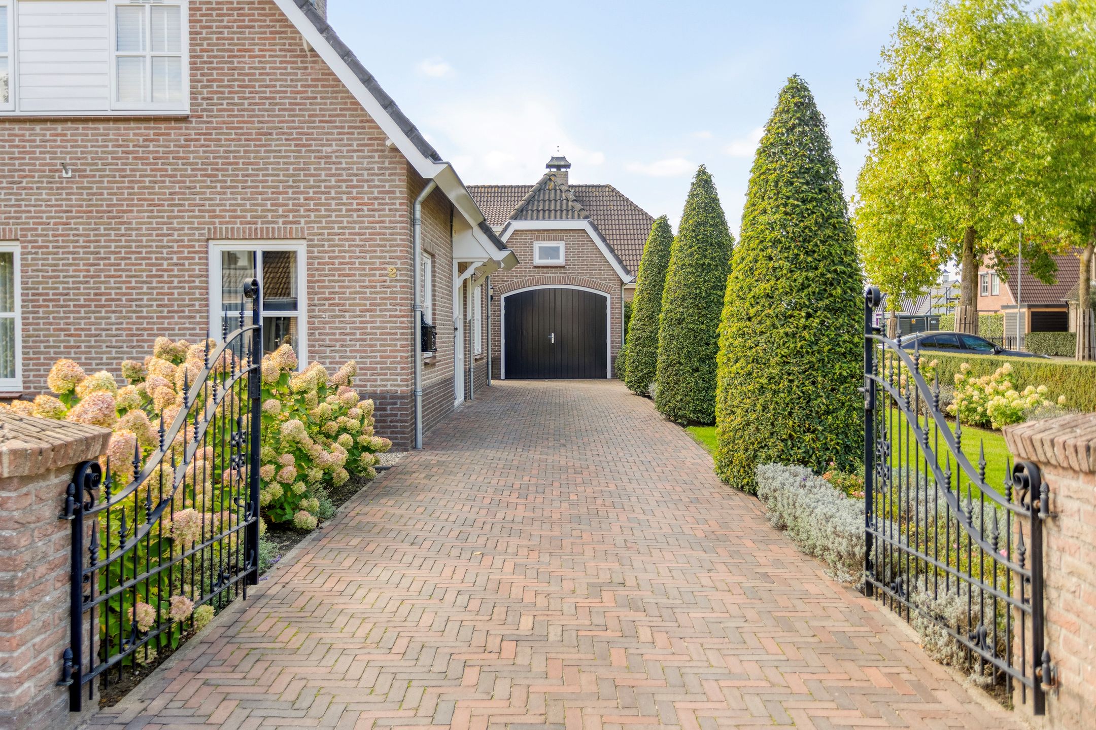 Foto 39 van Hazelaarstraat 2