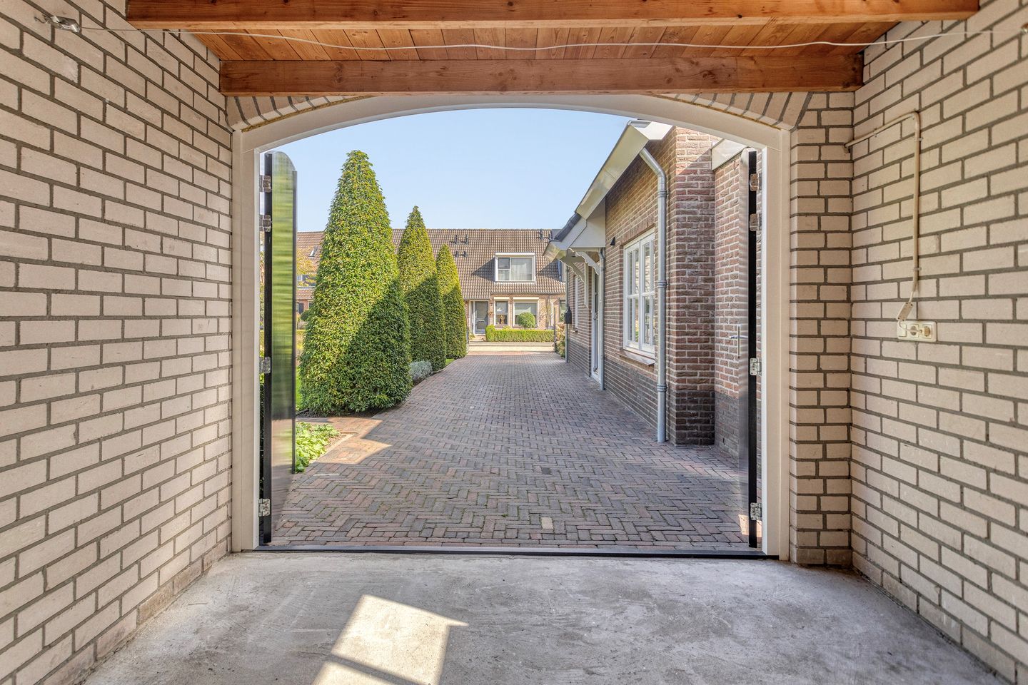 Foto 40 van Hazelaarstraat 2