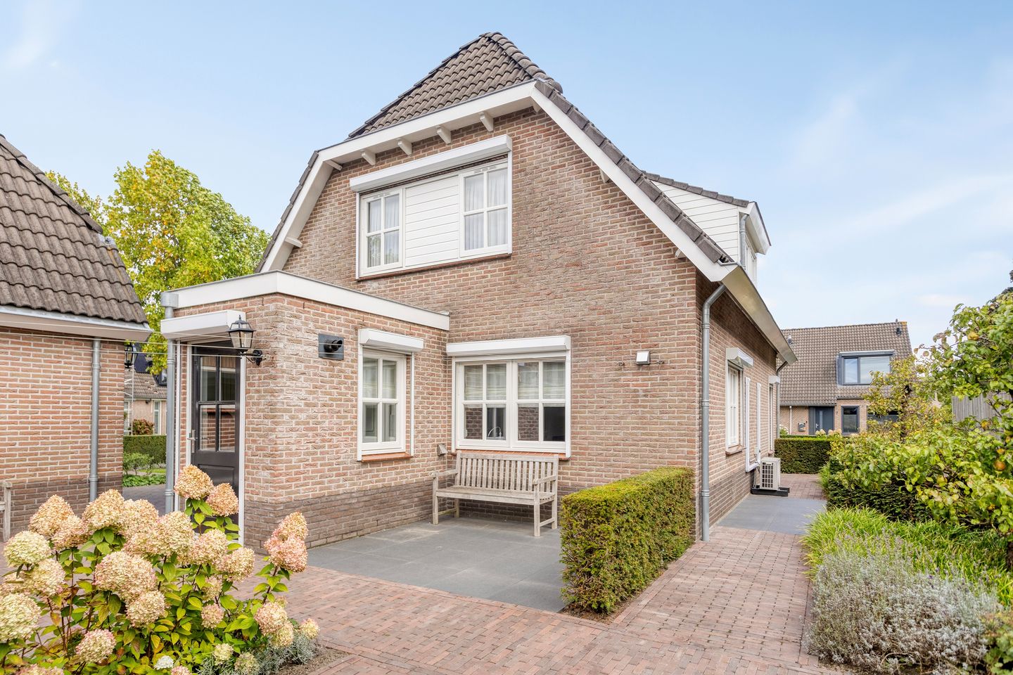 Foto 50 van Hazelaarstraat 2