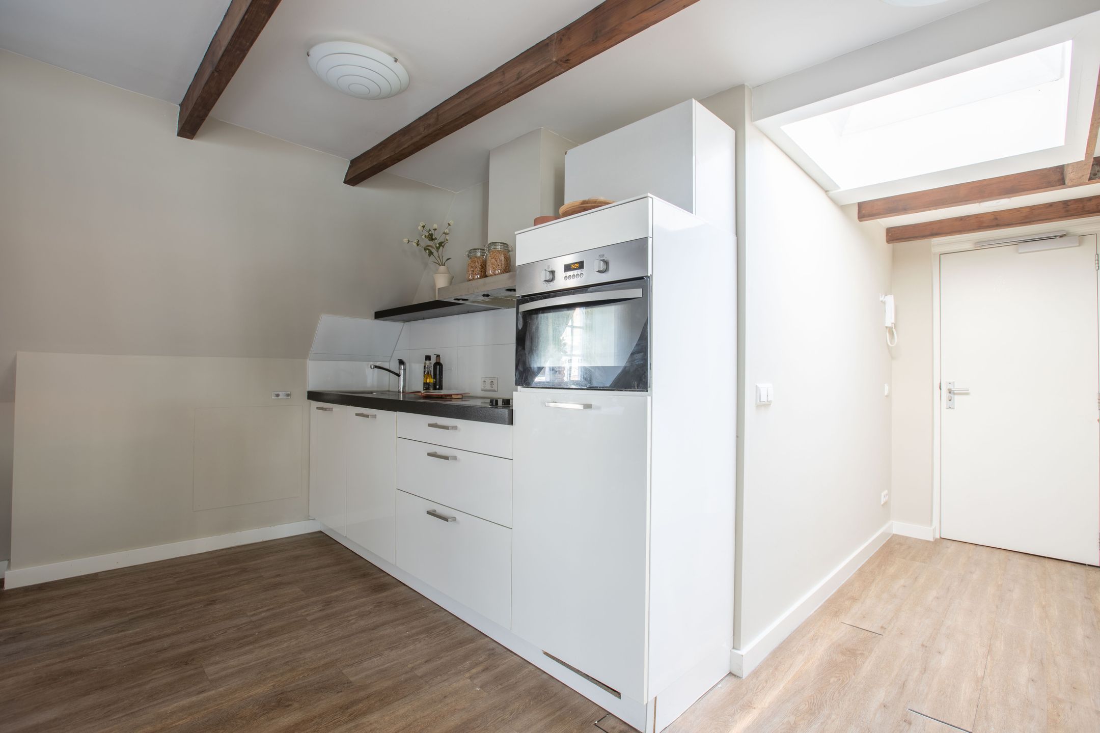 Foto 12 van Schoutenstraat 2-F