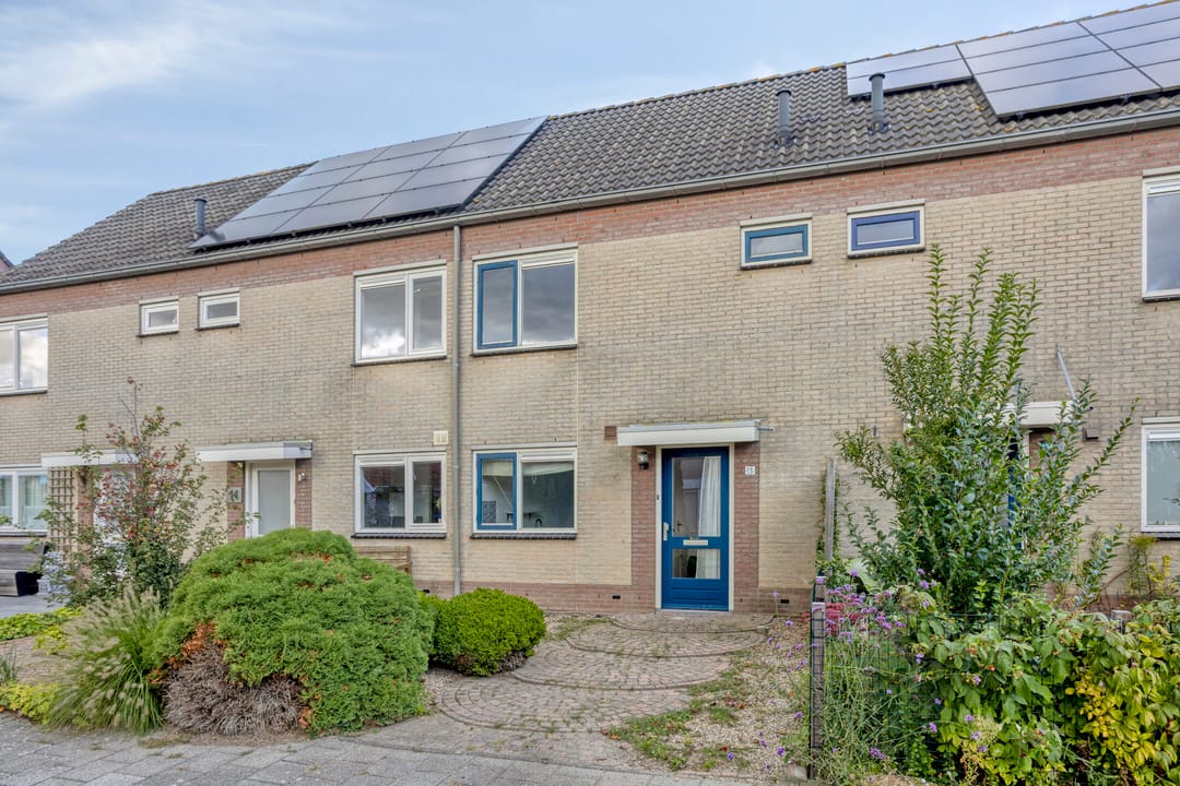 Photo 1 of Zonnebloemstraat 13