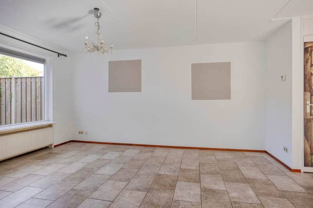 Photo 8 of Zonnebloemstraat 13