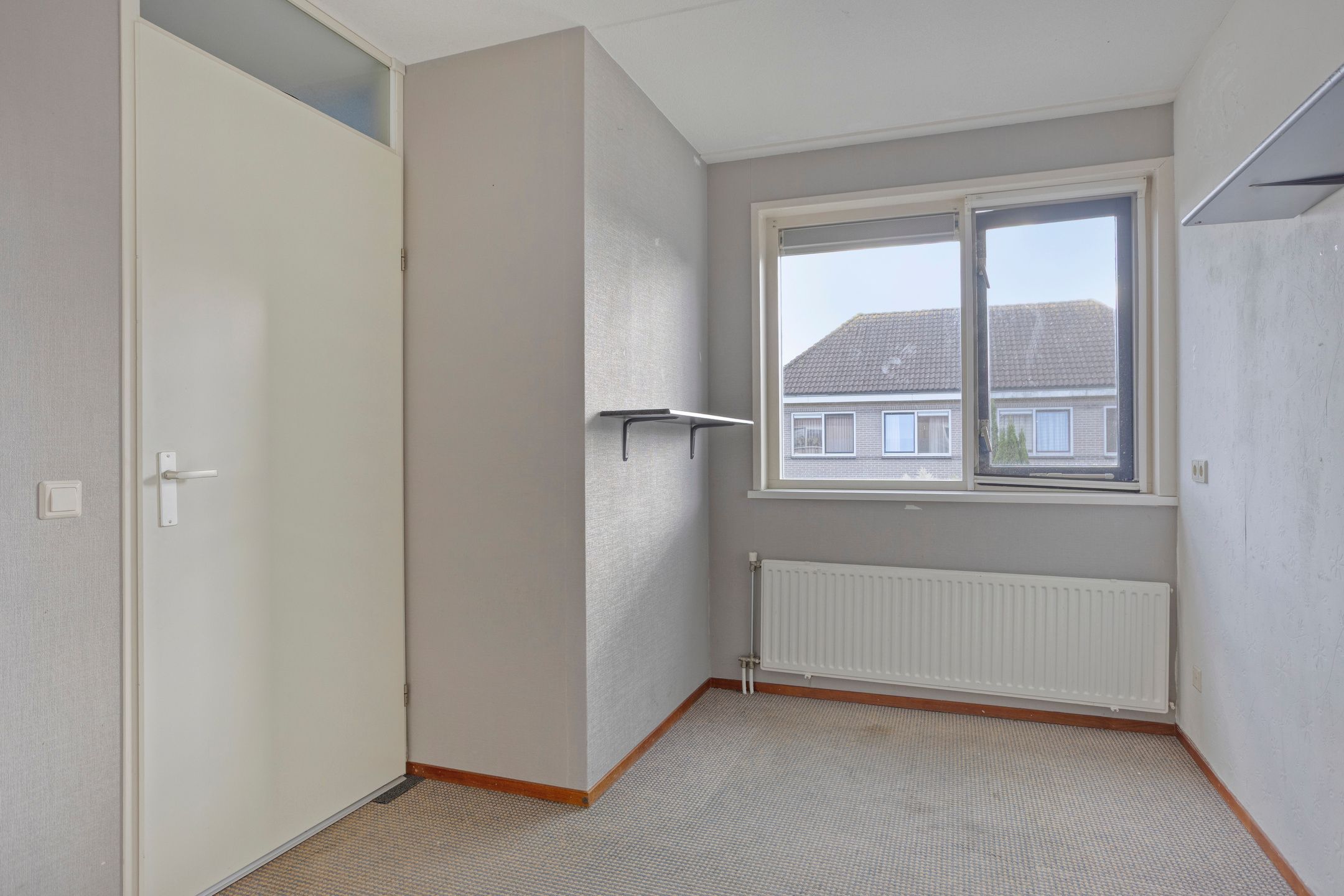 Photo 15 of Zonnebloemstraat 13