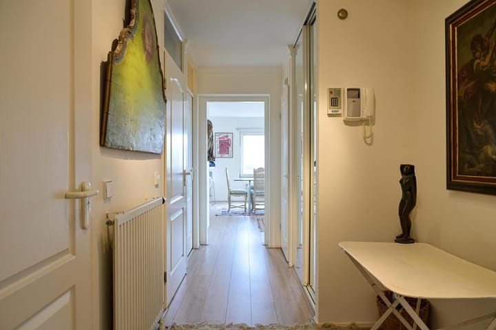 Photo 7 of Kralingseweg 11-D