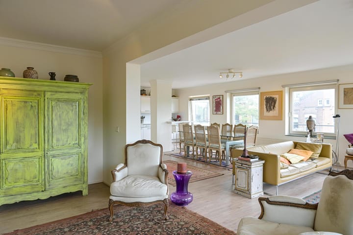 Photo 11 of Kralingseweg 11-D