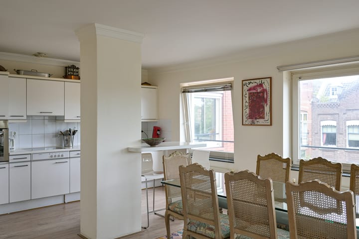 Photo 15 of Kralingseweg 11-D