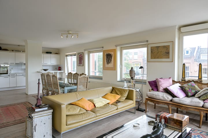 Photo 20 of Kralingseweg 11-D