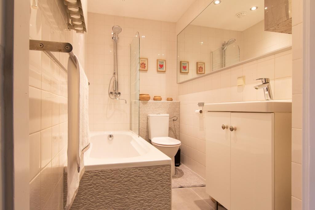 Foto 20 van Jasonstraat 42-2