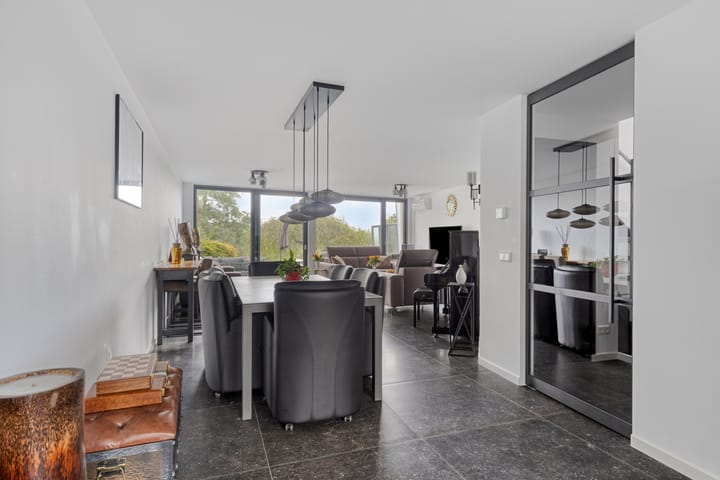 Foto 20 van Mostheuvelstraat 45